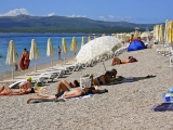 800px-early_day_at_the_zlatni_rat_5970941112