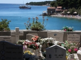 800px-graveyard_isle_of_brac_croatia_2011