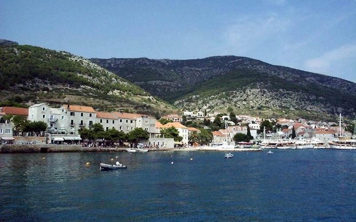 Accommodation, Apartments, Rooms in Bol Brač Center