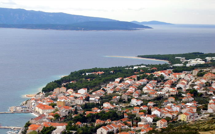 Apartment Bol Brač near Zlatni rat beach windsurfing - west part